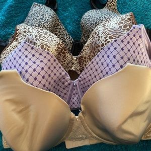 Bundle of 4 bras